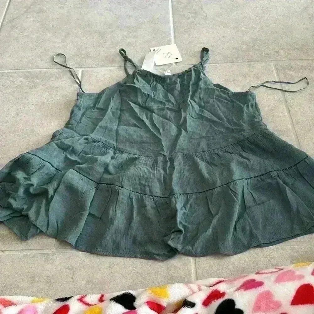Dark Green Blouse - Picture 2 of 3